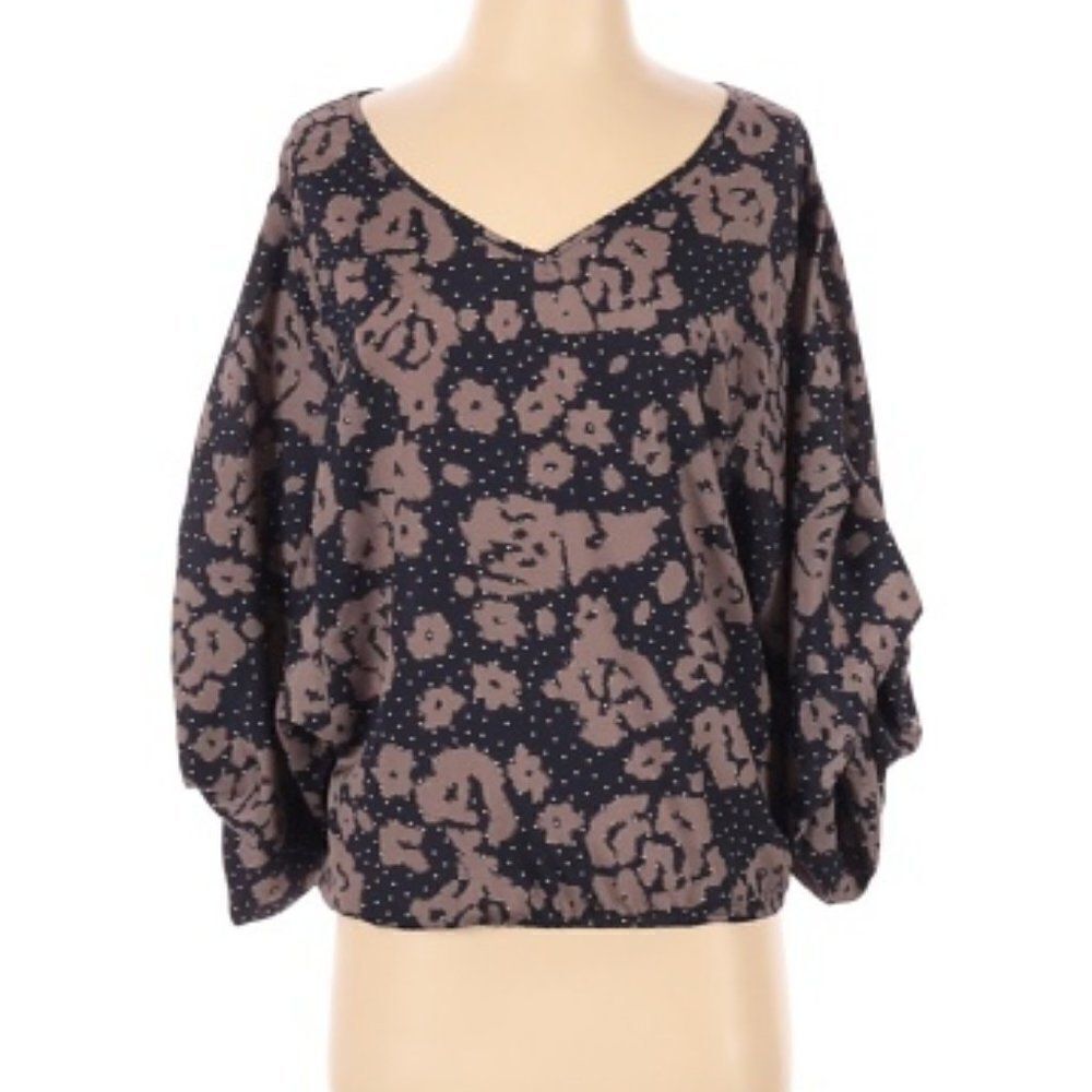 Sunday in Brooklyn Ruffle Sleeve Blouse sz Small.